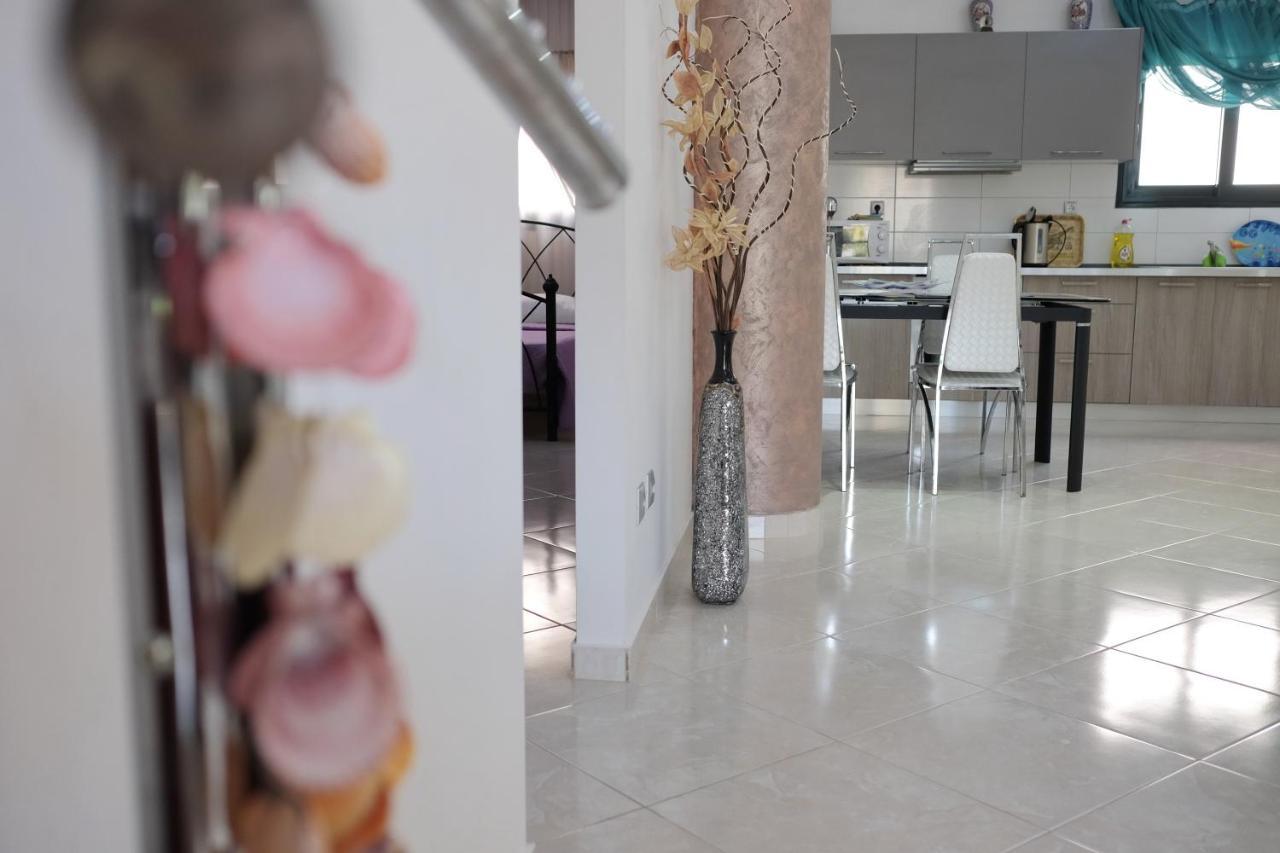 Irenes Apartment Kallithea  Exterior foto